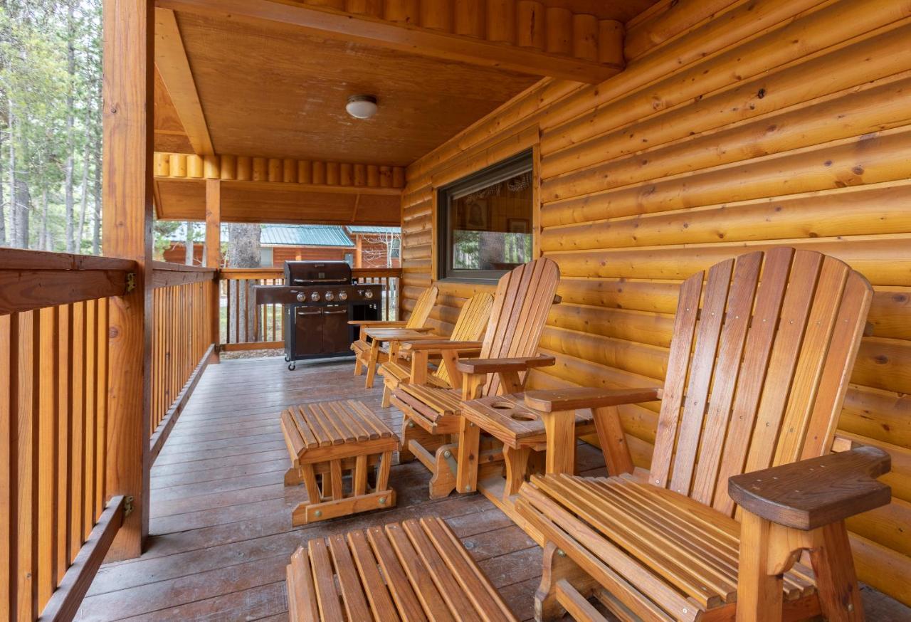 Remington Reload By Kabino Hot Tub Firepit Roku Big Yard Driveway Grill Wifi Trails Island Park Esterno foto